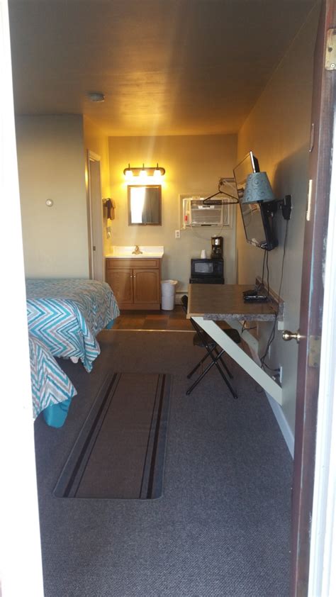 hotels in montevideo mn|viking motel montevideo.